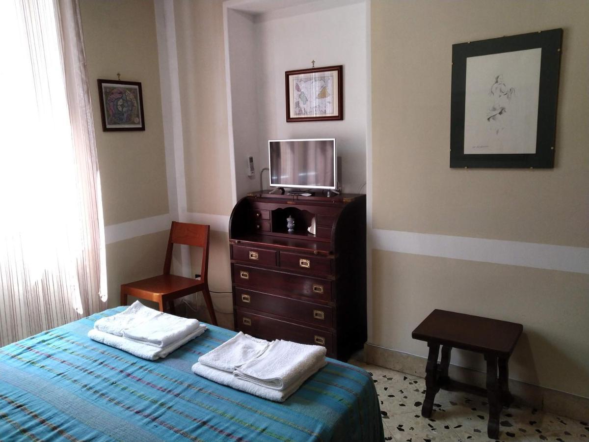 باليرمو Il Genio Del Porto - Mabbonath B&B المظهر الخارجي الصورة